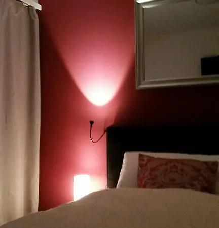 Hotel Crea 2*